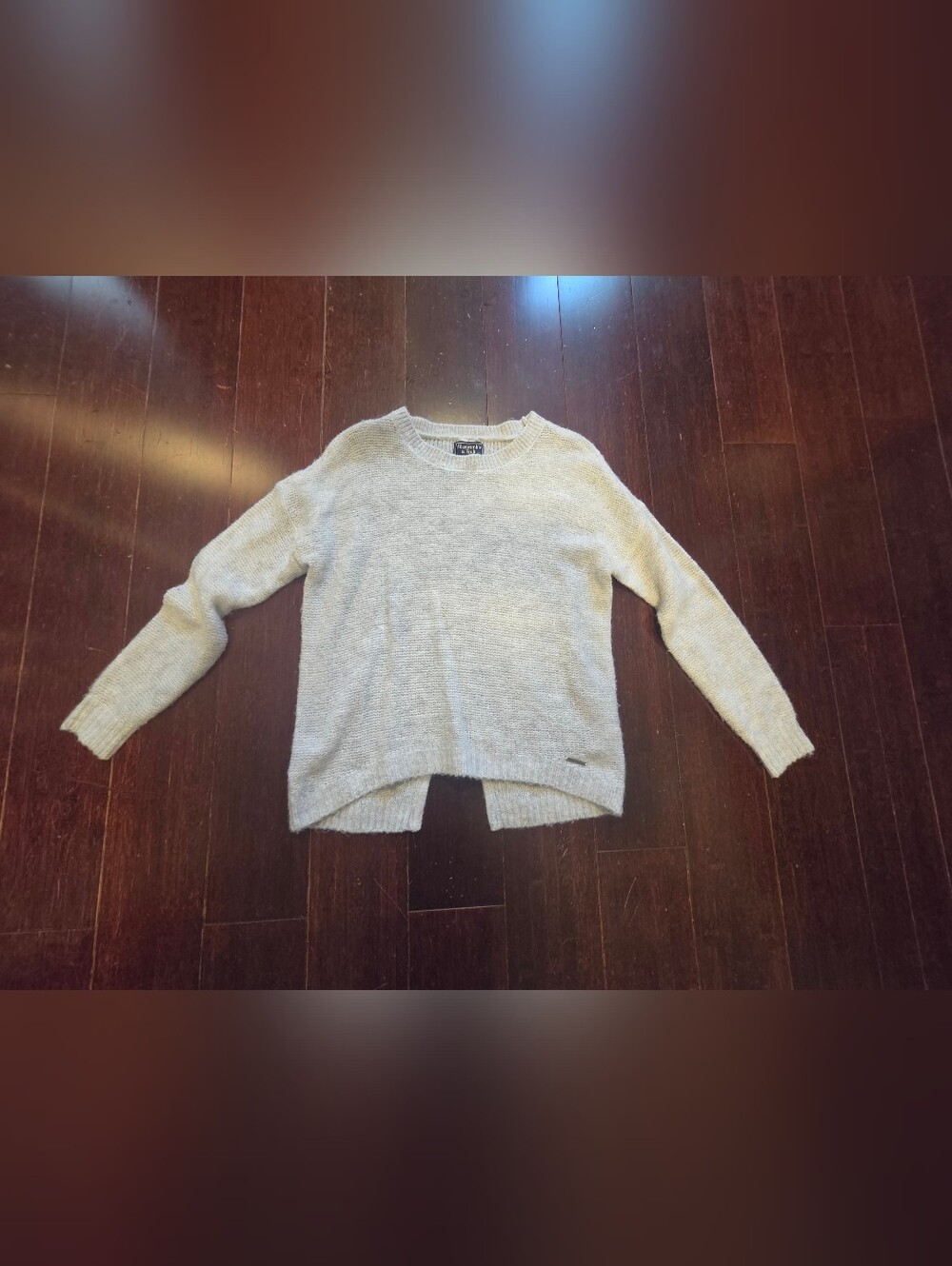 Womens Abercrombie & Fitch Gray Sweater Size XS.
